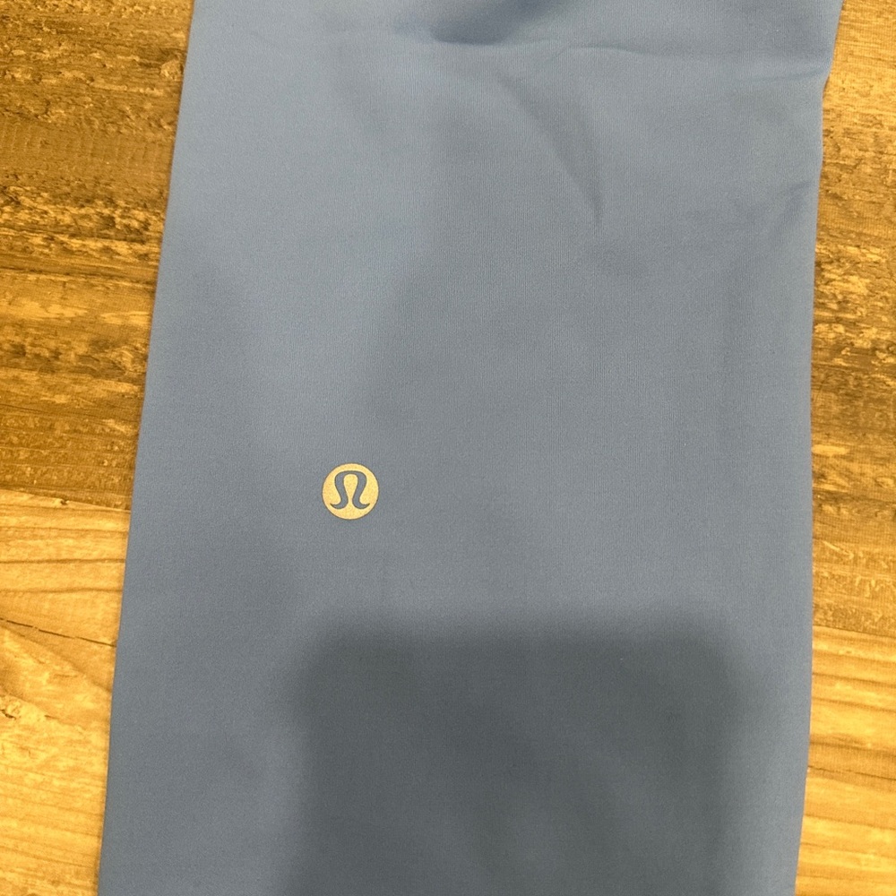 NEW with tags!! Lululemon Wunder Train High-Rise Tight 25" Pool Party Sz 10 - Picture 5 of 10